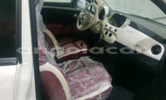 Acheter Neuf Voiture Fiat 500 Autre à Luanda, Province de Luanda Acheter Neuf Voiture Fiat 500 Autre à Luanda, Province de Luanda