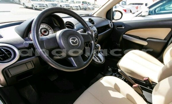 Comprar Novo Mazda 2 Azul Carro em Luanda em Luanda Province Comprar Novo Mazda 2 Azul Carro em Luanda em Luanda Province
