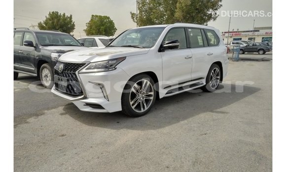 Buy Import Lexus LX White Car in Import - Dubai in Bengo Province Buy Import Lexus LX White Car in Import - Dubai in Bengo Province