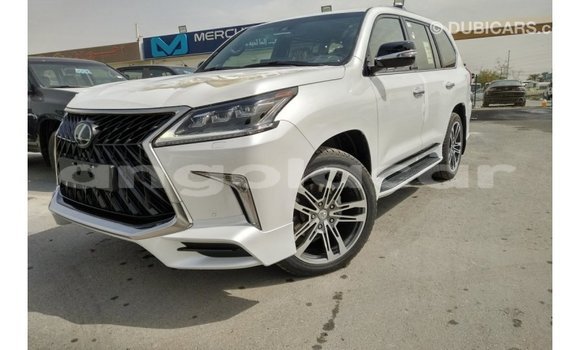 Buy Import Lexus LX White Car in Import - Dubai in Bengo Province Buy Import Lexus LX White Car in Import - Dubai in Bengo Province