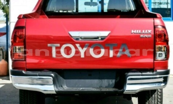 Buy New Toyota Hilux Red Car in Luanda in Luanda Province Buy New Toyota Hilux Red Car in Luanda in Luanda Province