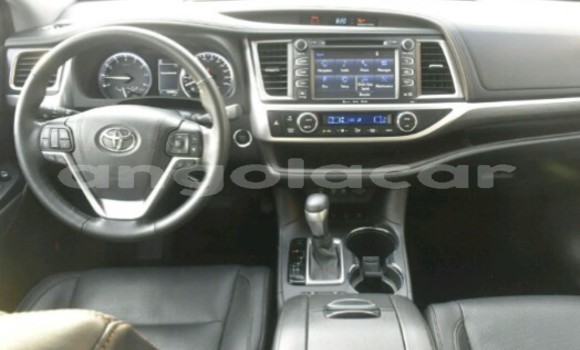 Comprar Novo Toyota Highlander Outro Carro em Luanda em Luanda Province Comprar Novo Toyota Highlander Outro Carro em Luanda em Luanda Province