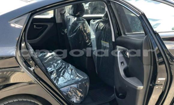 Buy New Hyundai Elantra Silver Car in Luanda in Luanda Province Buy New Hyundai Elantra Silver Car in Luanda in Luanda Province