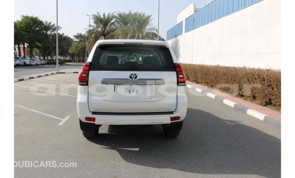 Comprar Importar Toyota Prado Branco Carro em Import - Dubai em Bengo Province Comprar Importar Toyota Prado Branco Carro em Import - Dubai em Bengo Province