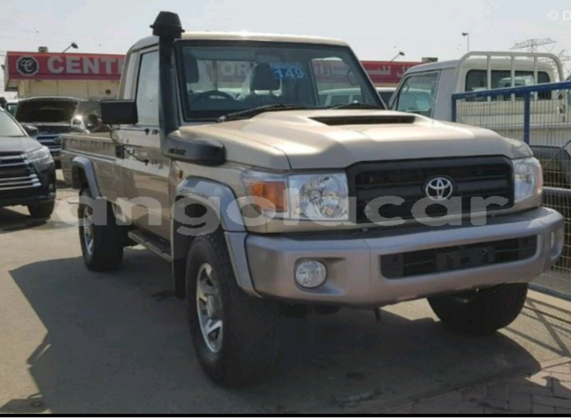 Big with watermark toyota land cruiser bengo caxito 6003