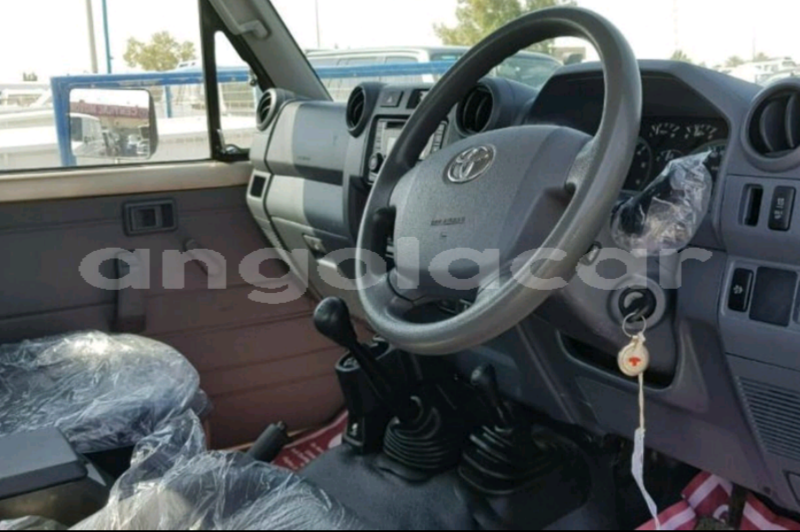 Big with watermark toyota land cruiser bengo caxito 6003