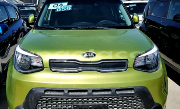 Buy New Kia Soul Green Car in Caxito in Bengo Buy New Kia Soul Green Car in Caxito in Bengo