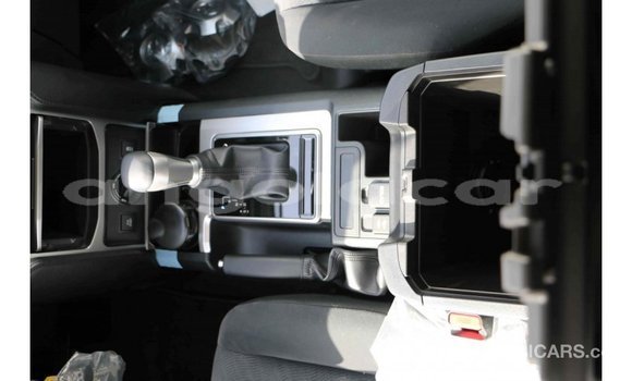 Comprar Importar Toyota Prado Branco Carro em Import - Dubai em Bengo Province Comprar Importar Toyota Prado Branco Carro em Import - Dubai em Bengo Province