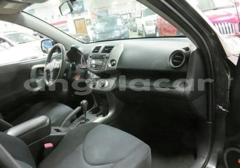 Big with watermark toyota rav4 luanda province luanda 6023