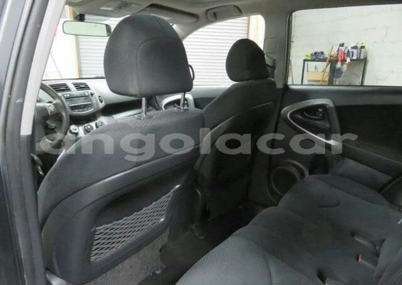 Big with watermark toyota rav4 luanda province luanda 6023