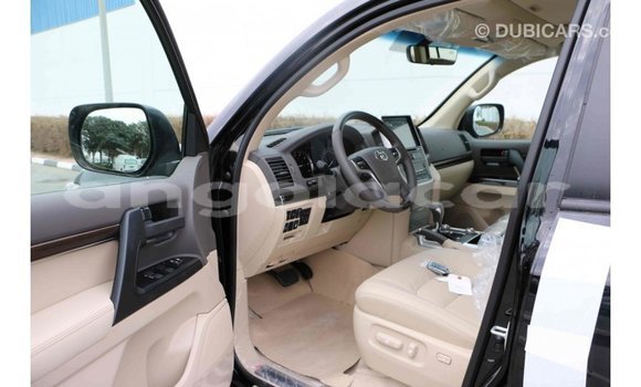 Comprar Importar Toyota Land Cruiser Preto Carro em Import - Dubai em Bengo Province Comprar Importar Toyota Land Cruiser Preto Carro em Import - Dubai em Bengo Province