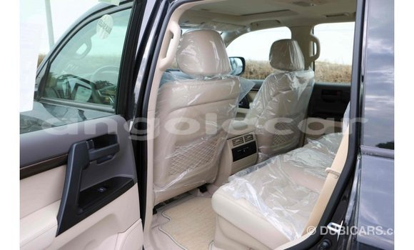 Comprar Importar Toyota Land Cruiser Preto Carro em Import - Dubai em Bengo Province Comprar Importar Toyota Land Cruiser Preto Carro em Import - Dubai em Bengo Province
