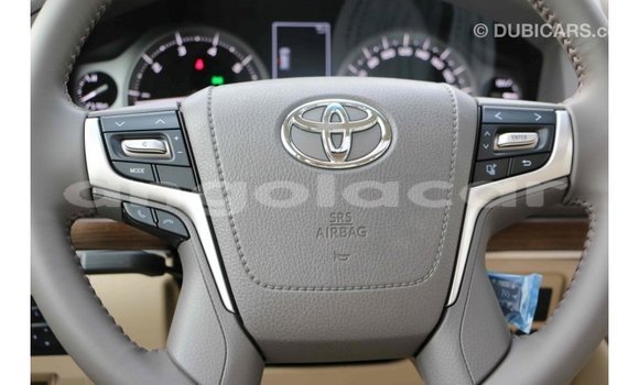 Comprar Importar Toyota Land Cruiser Preto Carro em Import - Dubai em Bengo Province Comprar Importar Toyota Land Cruiser Preto Carro em Import - Dubai em Bengo Province
