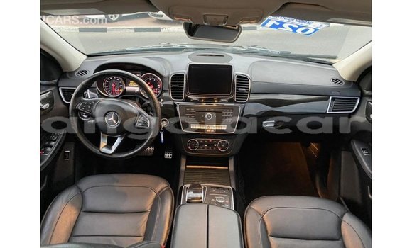 Comprar Importar Mercedes-Benz GLE Preto Carro em Import - Dubai em Bengo Province Comprar Importar Mercedes-Benz GLE Preto Carro em Import - Dubai em Bengo Province