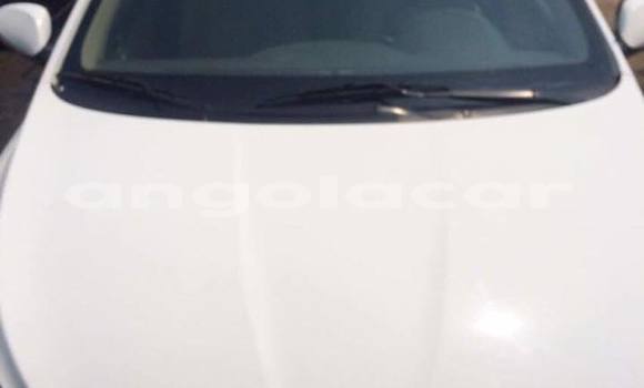 Buy Used Hyundai Accent White Car in Luanda in Luanda Province Buy Used Hyundai Accent White Car in Luanda in Luanda Province