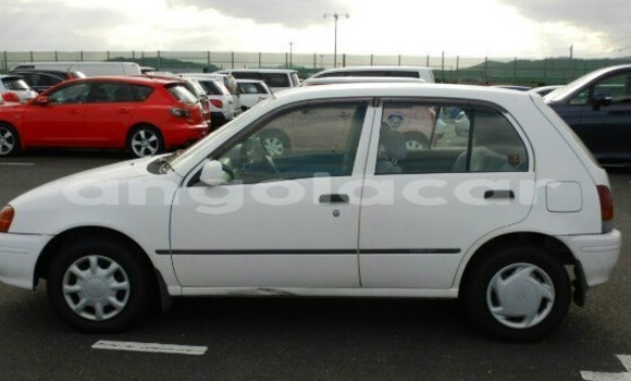Buy Used Toyota Starlet White Car in Luanda in Luanda Province Buy Used Toyota Starlet White Car in Luanda in Luanda Province