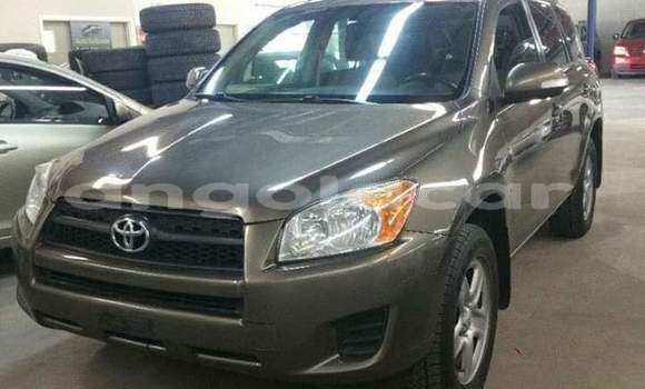 Comprar Usado Toyota RAV4 Outro Carro em Luanda em Luanda Province Comprar Usado Toyota RAV4 Outro Carro em Luanda em Luanda Province
