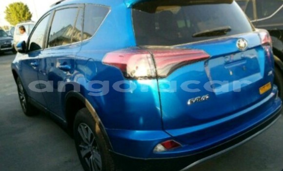 Acheter Occasion Voiture Toyota RAV4 Bleu à Luanda, Province de Luanda Acheter Occasion Voiture Toyota RAV4 Bleu à Luanda, Province de Luanda