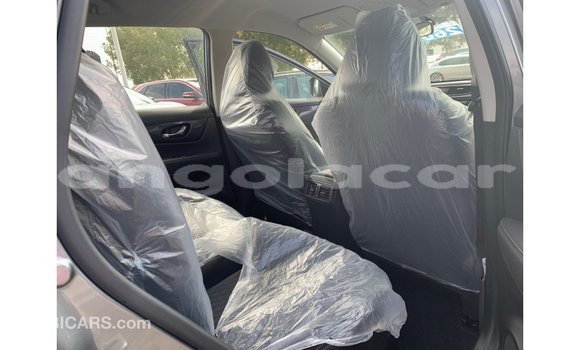 Comprar Importar Nissan Evalia Outro Caminhão em Import - Dubai em Bengo Province Comprar Importar Nissan Evalia Outro Caminhão em Import - Dubai em Bengo Province