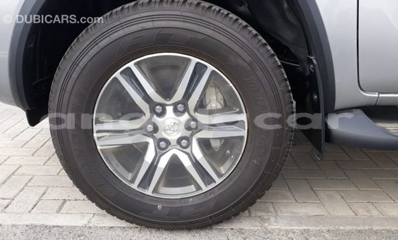 Comprar Importar Toyota Fortuner Outro Carro em Import - Dubai em Bengo Province Comprar Importar Toyota Fortuner Outro Carro em Import - Dubai em Bengo Province