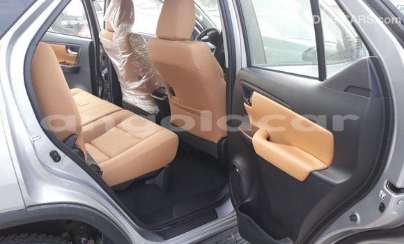 Comprar Importar Toyota Fortuner Outro Carro em Import - Dubai em Bengo Province Comprar Importar Toyota Fortuner Outro Carro em Import - Dubai em Bengo Province