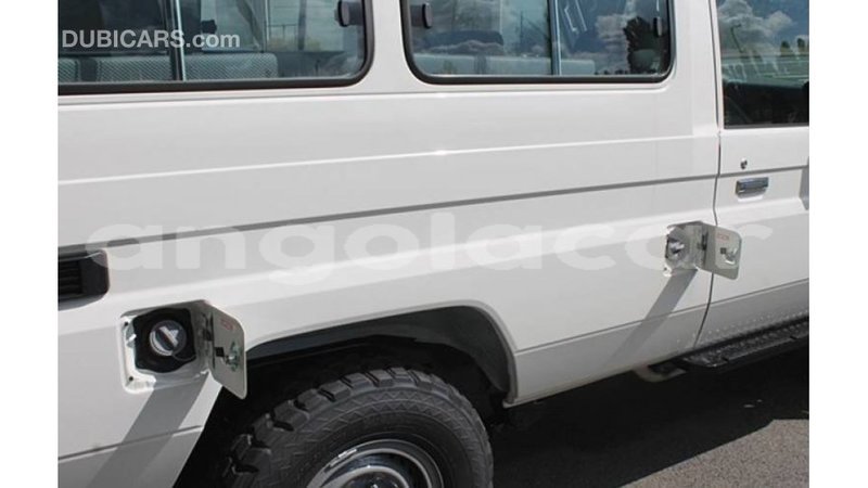 Big with watermark toyota land cruiser bengo province import dubai 6157