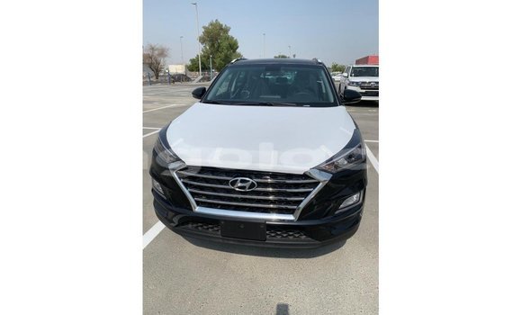 Buy Import Hyundai Tucson Black Car in Import - Dubai in Bengo Province Buy Import Hyundai Tucson Black Car in Import - Dubai in Bengo Province