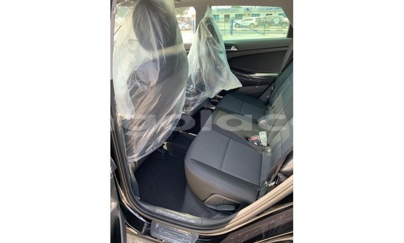 Buy Import Hyundai Tucson Black Car in Import - Dubai in Bengo Province Buy Import Hyundai Tucson Black Car in Import - Dubai in Bengo Province