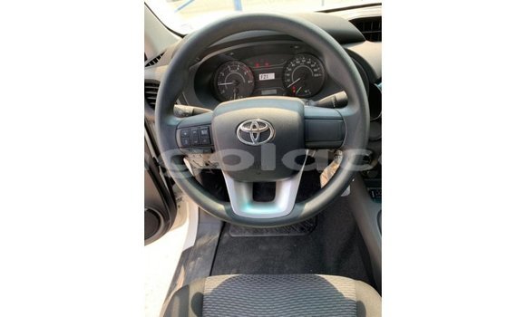 Buy Import Toyota Hilux White Car in Import - Dubai in Bengo Province Buy Import Toyota Hilux White Car in Import - Dubai in Bengo Province
