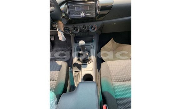 Buy Import Toyota Hilux White Car in Import - Dubai in Bengo Province Buy Import Toyota Hilux White Car in Import - Dubai in Bengo Province