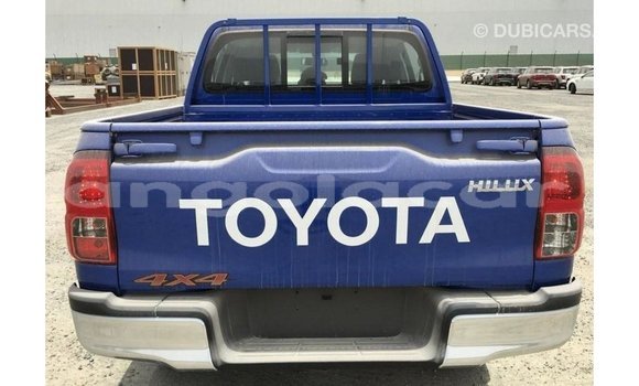 Buy Import Toyota Hilux Blue Car in Import - Dubai in Bengo Province Buy Import Toyota Hilux Blue Car in Import - Dubai in Bengo Province