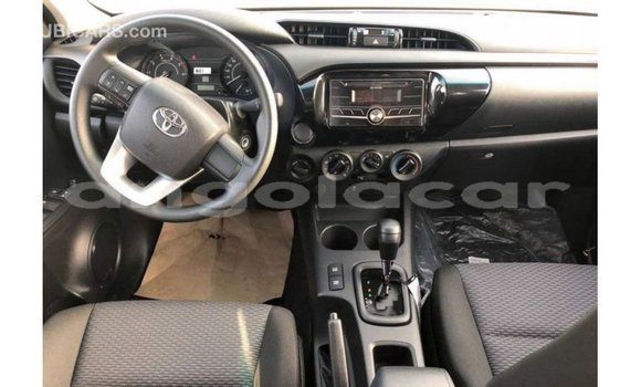 Buy Import Toyota Hilux Black Car in Import - Dubai in Bengo Province Buy Import Toyota Hilux Black Car in Import - Dubai in Bengo Province