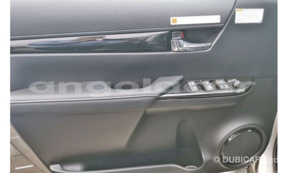 Comprar Importar Toyota Hilux Outro Carro em Import - Dubai em Bengo Province Comprar Importar Toyota Hilux Outro Carro em Import - Dubai em Bengo Province