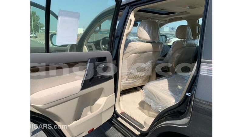 Big with watermark toyota land cruiser bengo province import dubai 6164