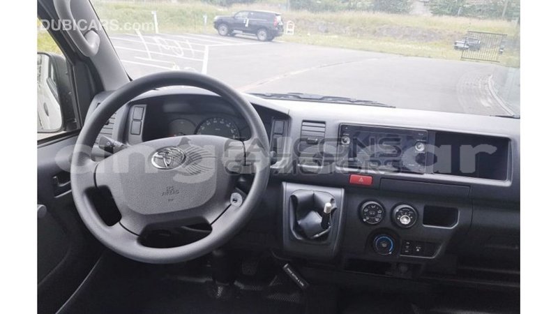 Big with watermark toyota hiace bengo province import dubai 6166