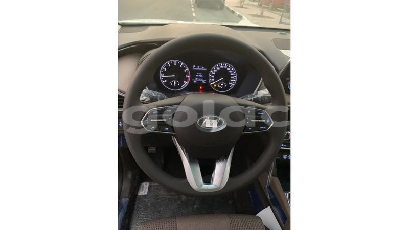 Big with watermark hyundai santa fe bengo province import dubai 6168