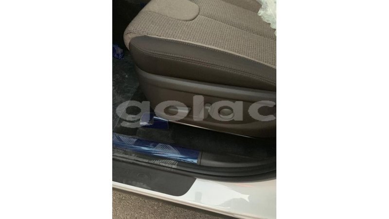 Big with watermark hyundai santa fe bengo province import dubai 6168