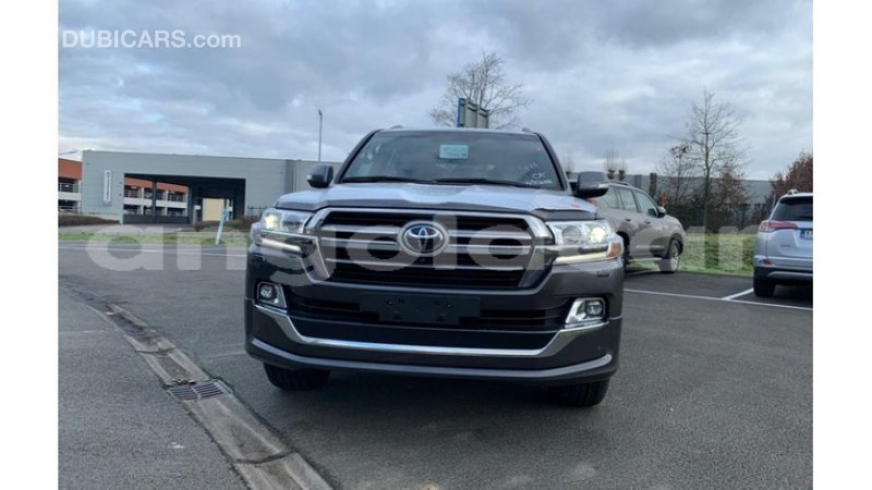 Big with watermark toyota land cruiser bengo province import dubai 6169