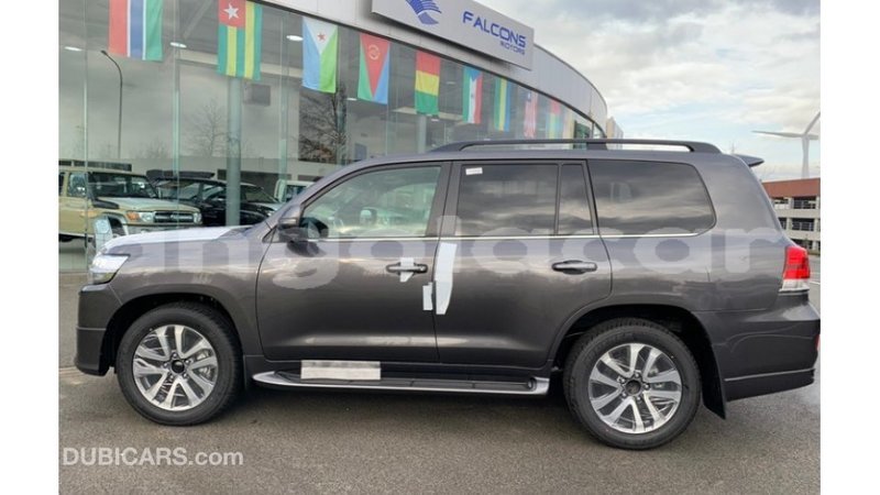 Big with watermark toyota land cruiser bengo province import dubai 6169