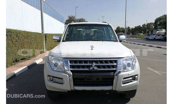 Buy Import Mitsubishi Pajero White Car in Import - Dubai in Bengo Province Buy Import Mitsubishi Pajero White Car in Import - Dubai in Bengo Province