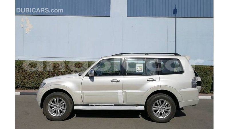 Big with watermark mitsubishi pajero bengo province import dubai 6170
