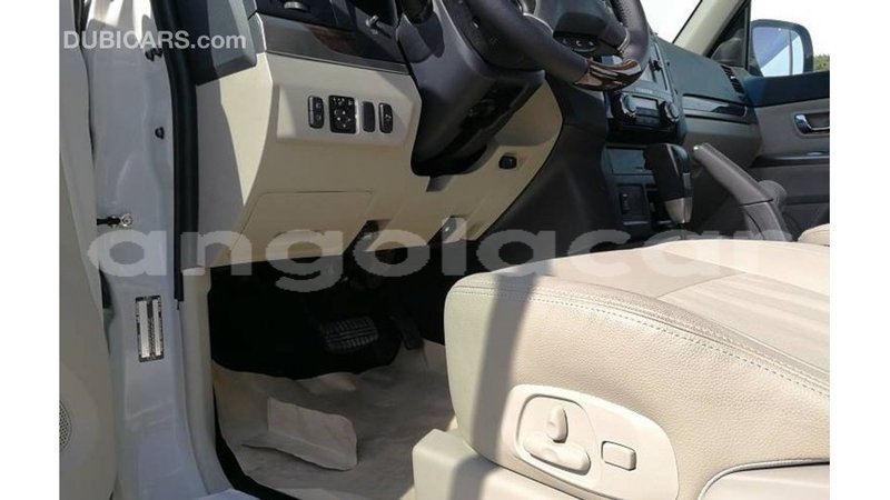 Big with watermark mitsubishi pajero bengo province import dubai 6170