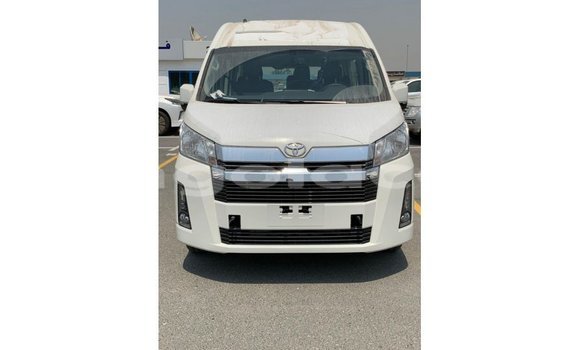 Buy Import Toyota Hiace White Car in Import - Dubai in Bengo Province Buy Import Toyota Hiace White Car in Import - Dubai in Bengo Province