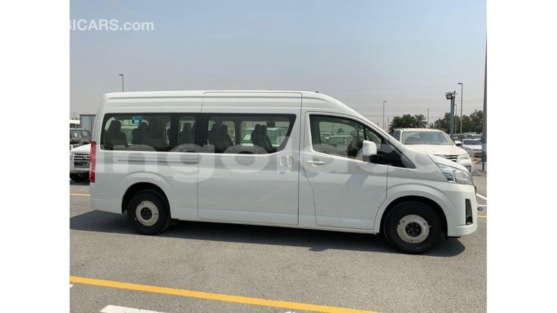 Big with watermark toyota hiace bengo province import dubai 6173