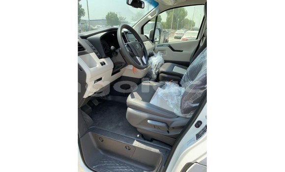 Buy Import Toyota Hiace White Car in Import - Dubai in Bengo Province Buy Import Toyota Hiace White Car in Import - Dubai in Bengo Province