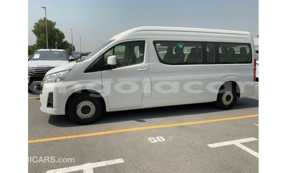 Buy Import Toyota Hiace White Car in Import - Dubai in Bengo Province Buy Import Toyota Hiace White Car in Import - Dubai in Bengo Province