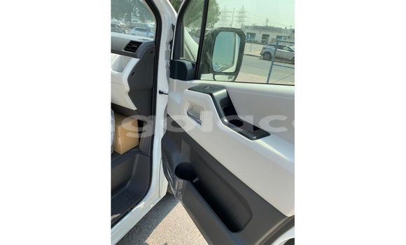 Buy Import Toyota Hiace White Car in Import - Dubai in Bengo Province Buy Import Toyota Hiace White Car in Import - Dubai in Bengo Province