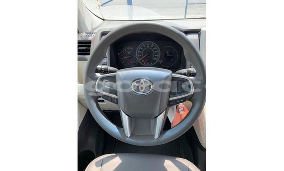 Buy Import Toyota Hiace White Car in Import - Dubai in Bengo Province Buy Import Toyota Hiace White Car in Import - Dubai in Bengo Province