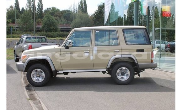 Buy Import Toyota Land Cruiser Beige Car in Import - Dubai in Bengo Province Buy Import Toyota Land Cruiser Beige Car in Import - Dubai in Bengo Province