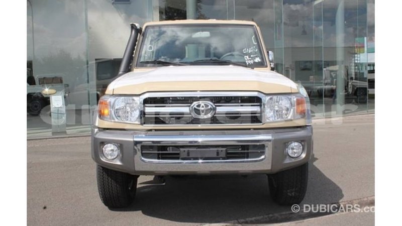 Big with watermark toyota land cruiser bengo province import dubai 6174